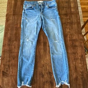 Zara mid rise skinny jeans